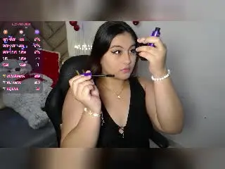 HelueJamilのXlovecamで無料ポルノカメラ