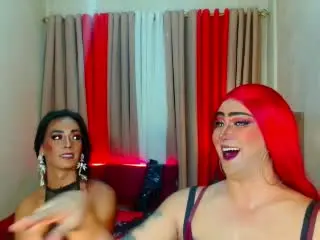 TwoIncredibleTSのXlovecamでライブポルノ配信