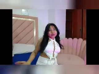 TammyGreyyのXlovecamでセックスチャット