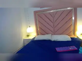 TammyGreyyのXlovecamでアダルトビデオチャット