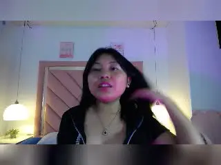 TammyGreyyのXlovecamで人気のアダルト配信