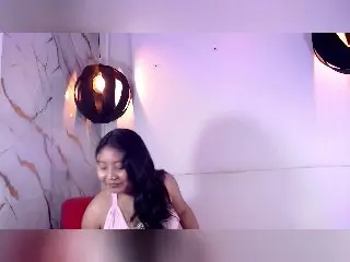 TammyGreyyのXlovecamでライブポルノ配信