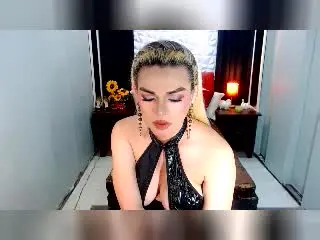 SaintHornyTsのXlovecamで無料ポルノカメラ